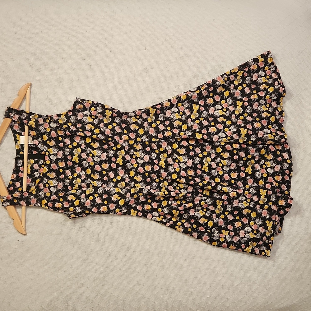 H&M: divided dress